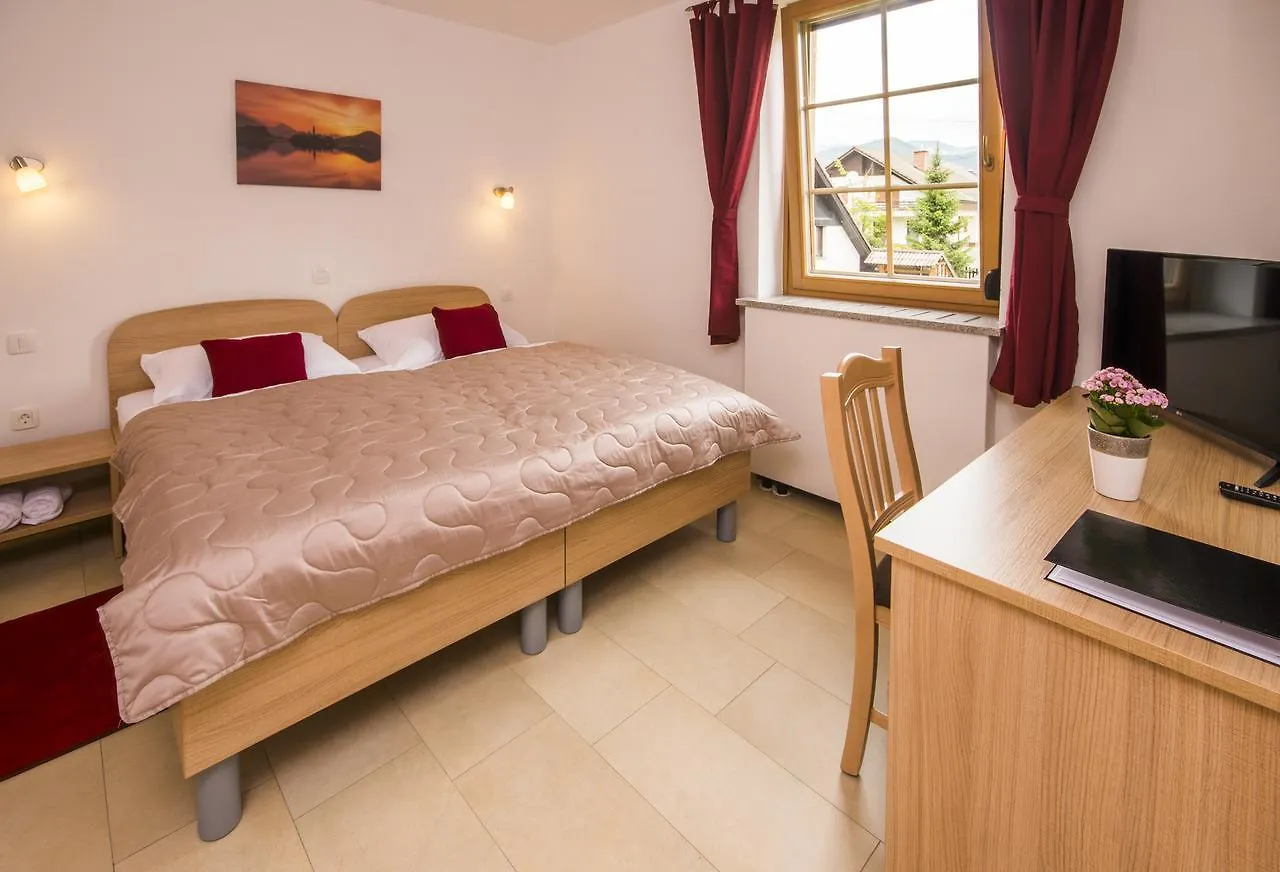 Bed & Breakfast Karun Cerklje na Gorenjskem